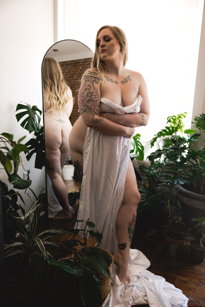 body acceptance boudoir photography kansas city